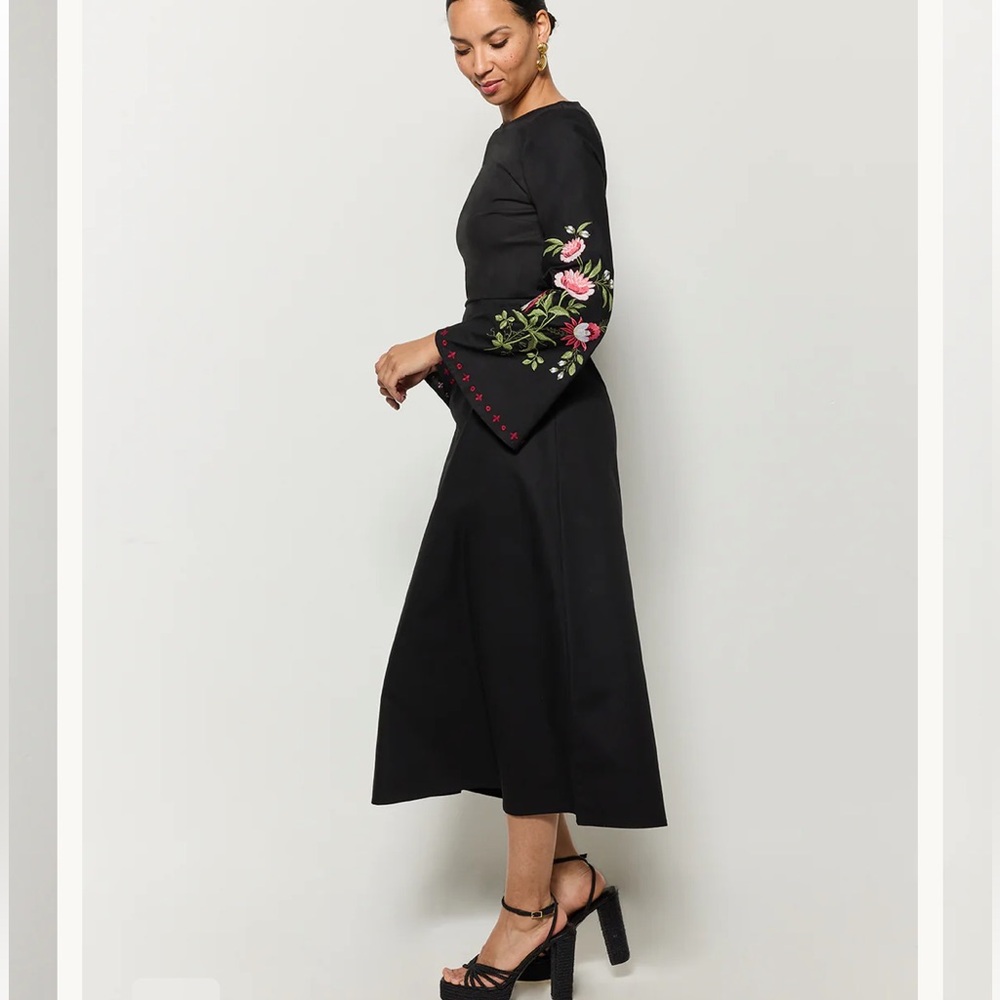 Fanm Mon Yobe Dress Midi Maxi Floral Embroidered Bell Sleeves Black Small NWT - Picture 5 of 15